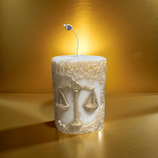 Balance Scale - Chatté Candles