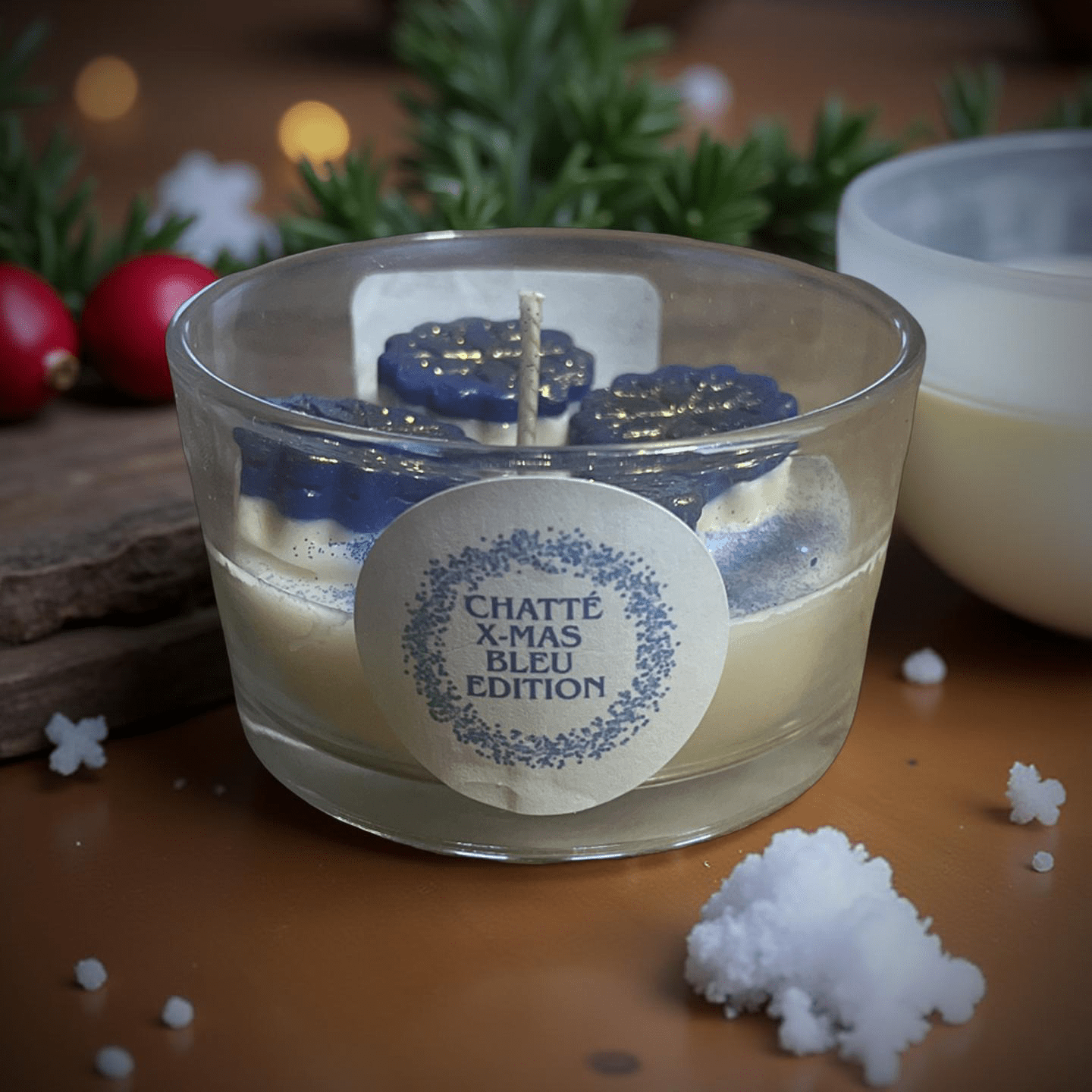 Bleu X - Mas Candles (Apple Spice snow star) - Chatté Candles