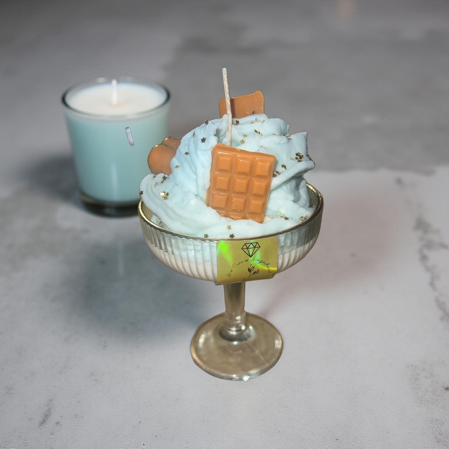 Light Bleu ice cream (gingerbread ) - Chatté Candles