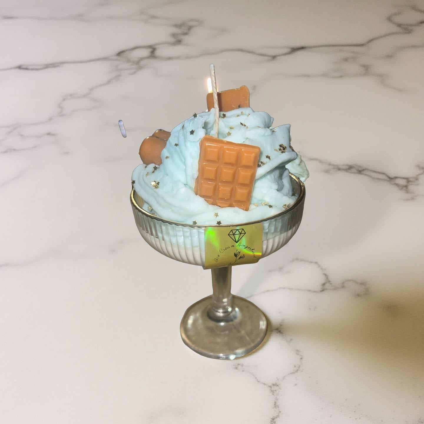 Light Bleu ice cream (gingerbread ) - Chatté Candles