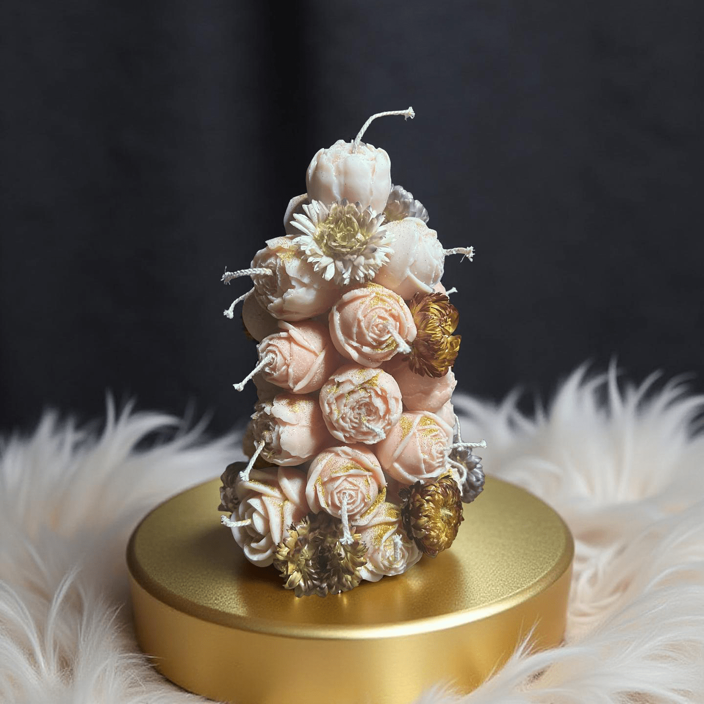 Pyramid Candle(marshmallow ) - Chatté Candles