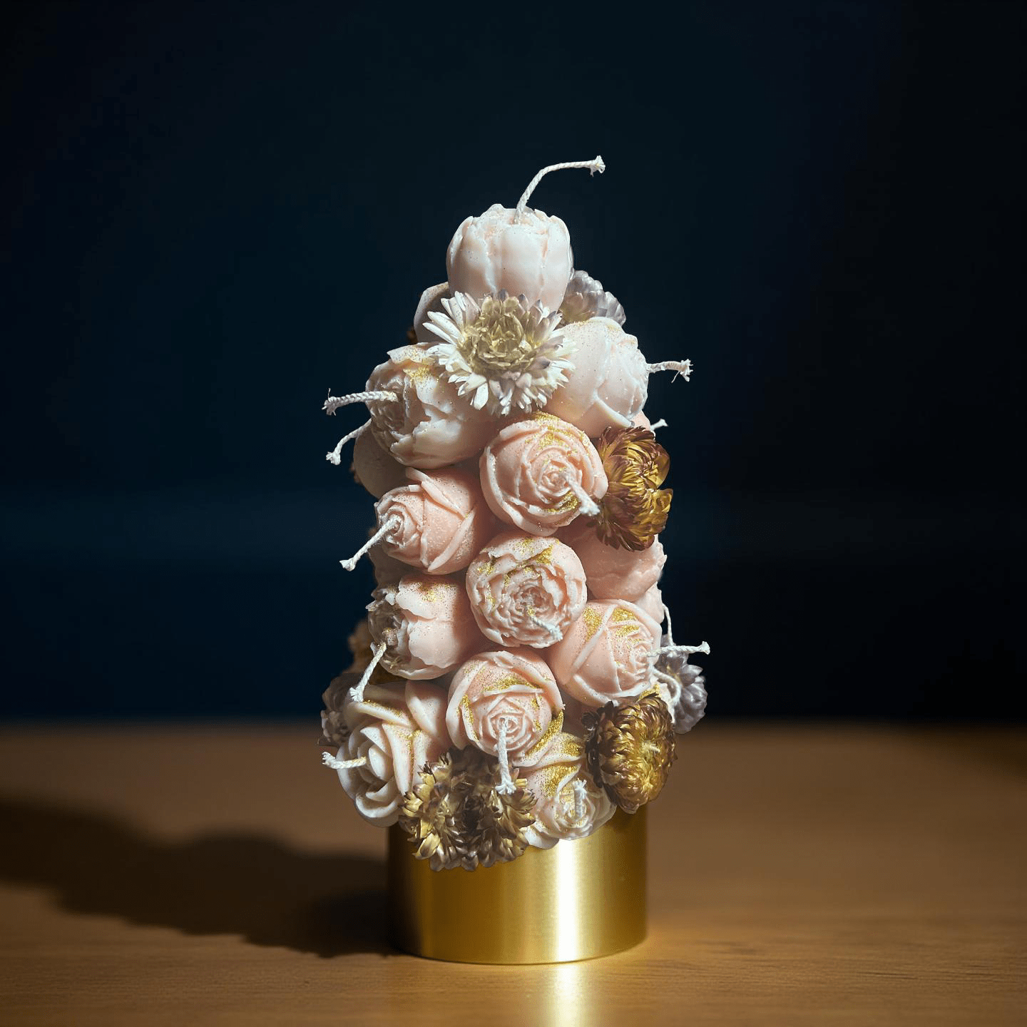 Pyramid Candle(marshmallow ) - Chatté Candles