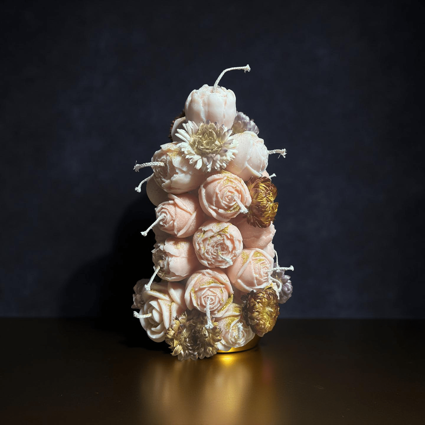 Pyramid Candle(marshmallow ) - Chatté Candles