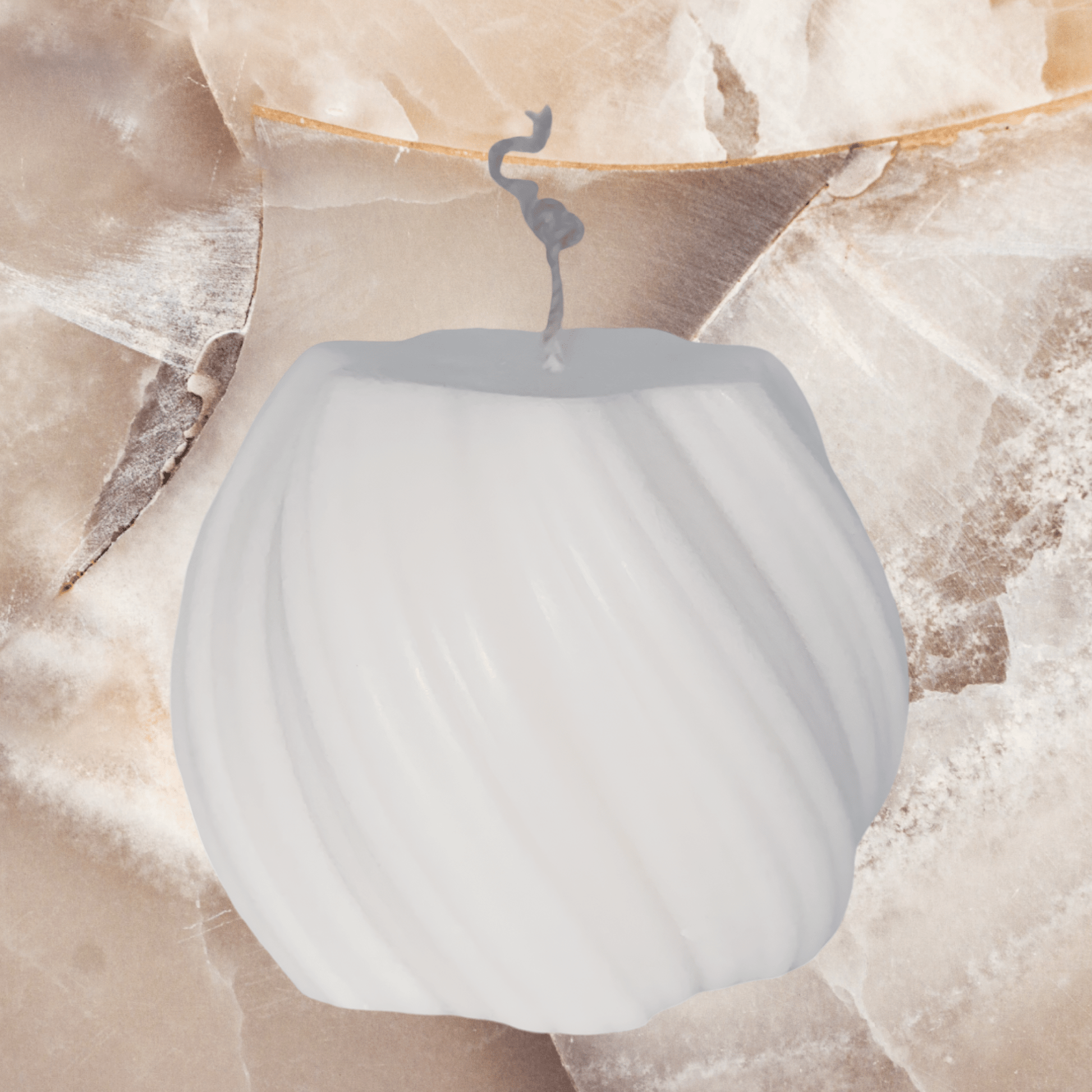 Swirl Candle (Apple Spice) - Chatté Candles
