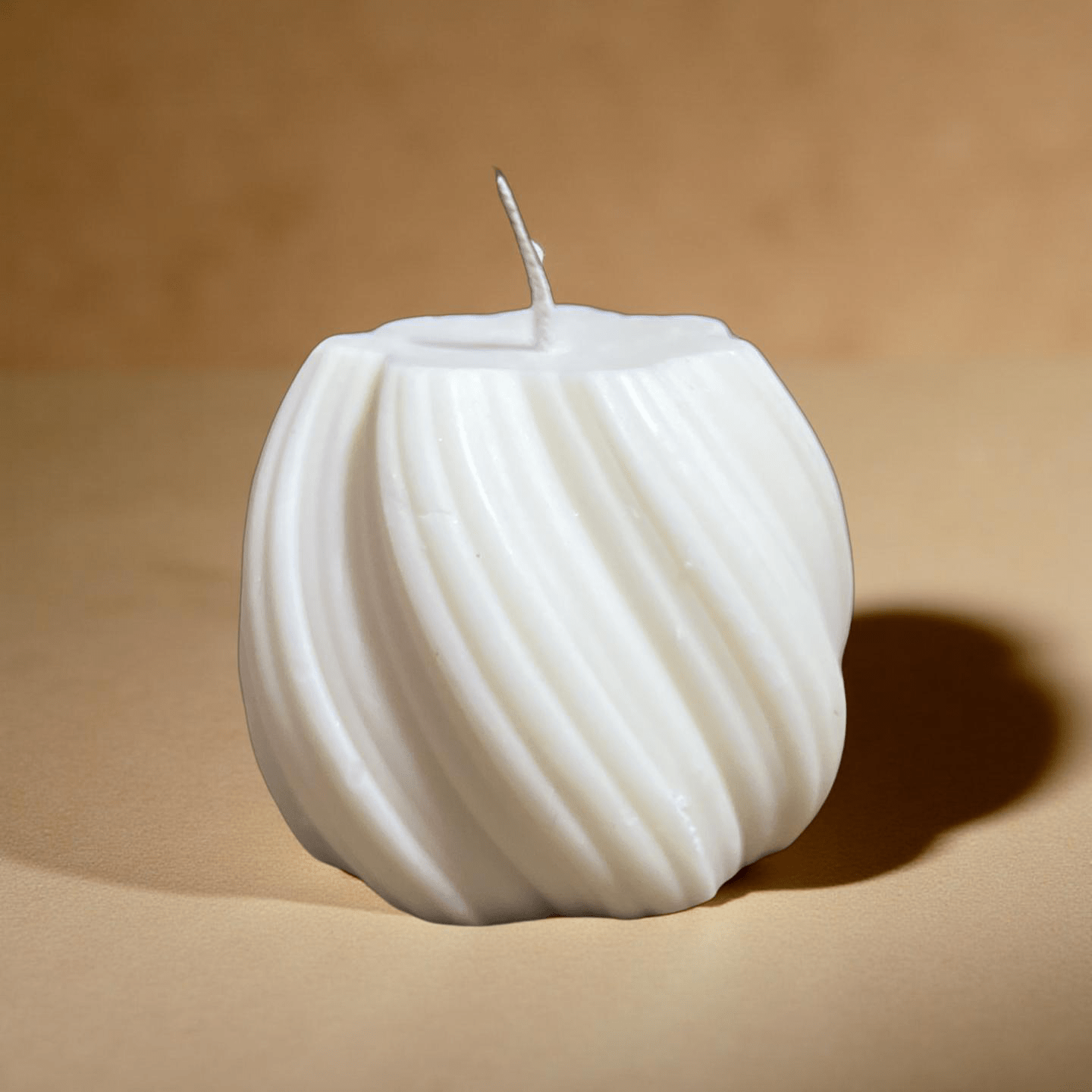 Swirl Candle (Apple Spice) - Chatté Candles
