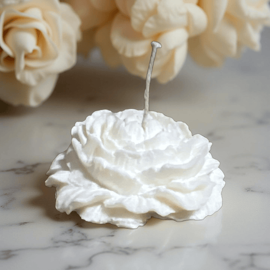 White Rose Candle (middle ) - Chatté Candles